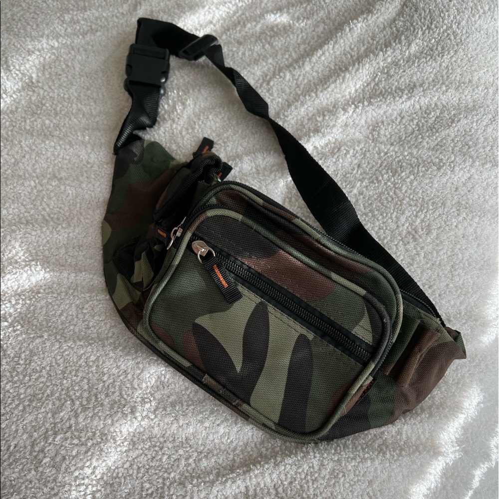 Camo Fanny pack